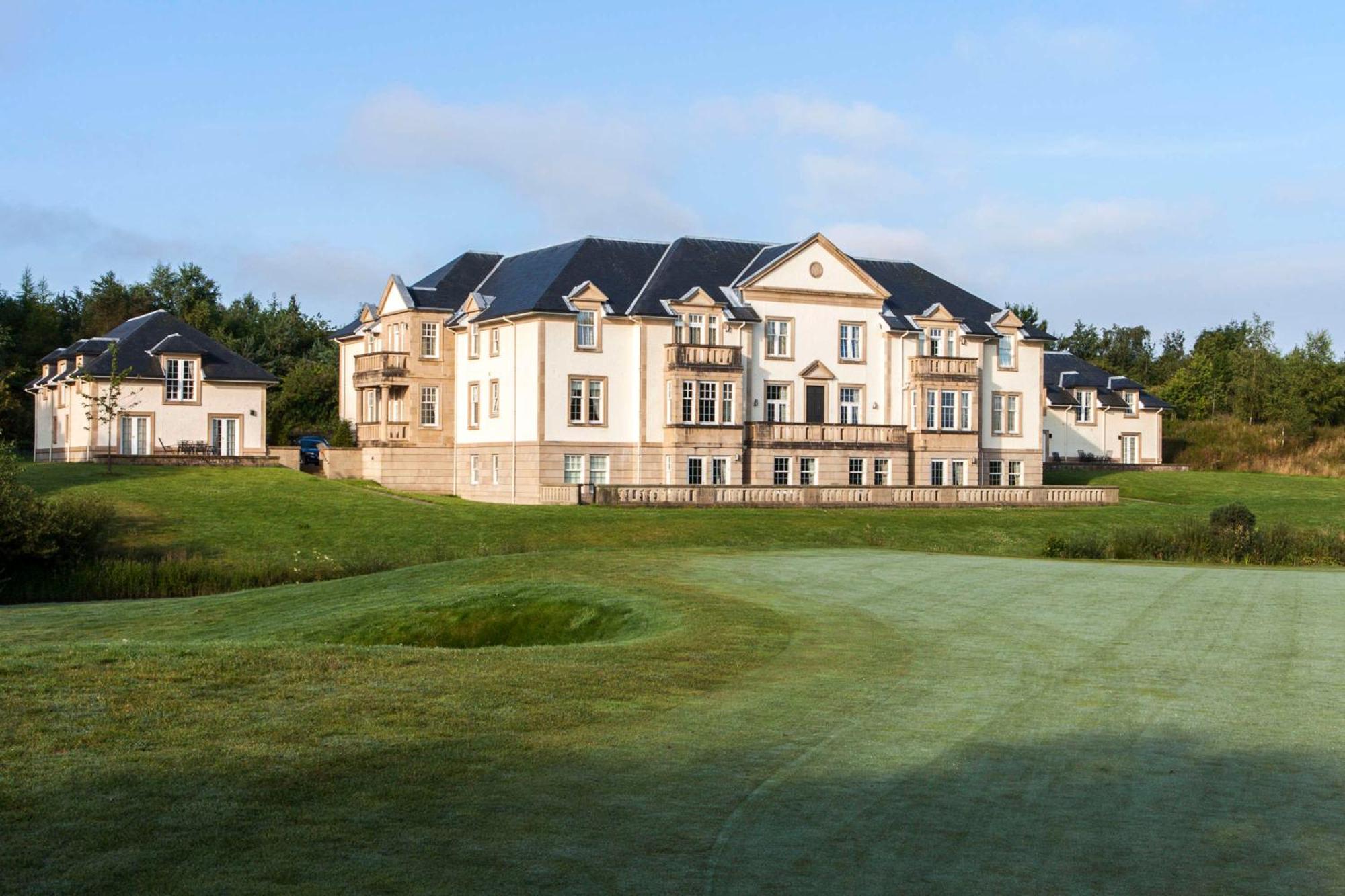 Cameron House On Loch Lomond Alexandria Bagian luar foto The clubhouse at the 2007 Open Championship
